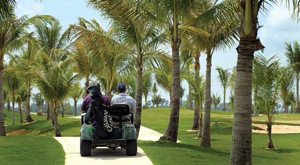Golf Buggy at Phokeethra Golf Club